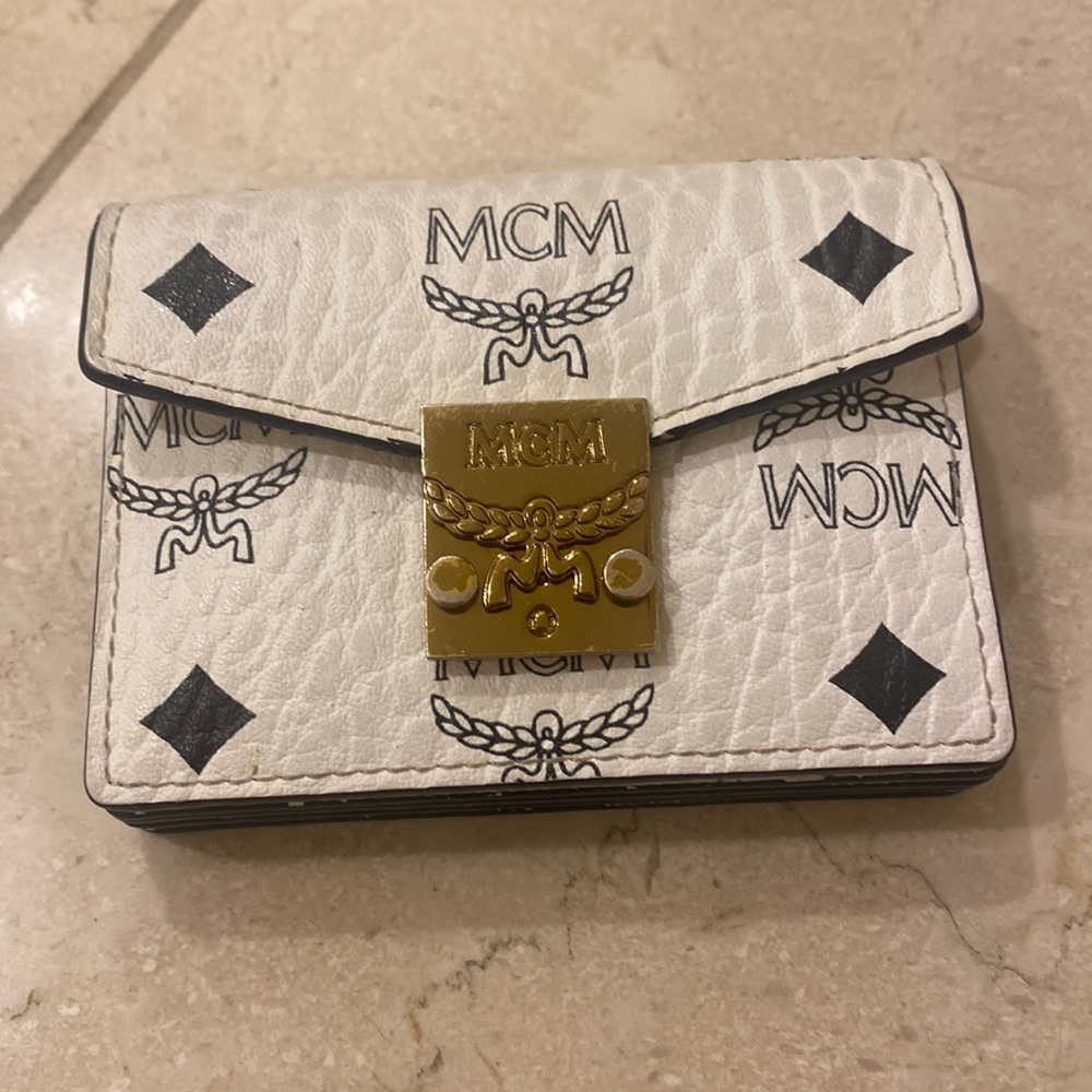 MCM wallet